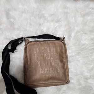 Steve Madden/ Logo Crossbody Bag
